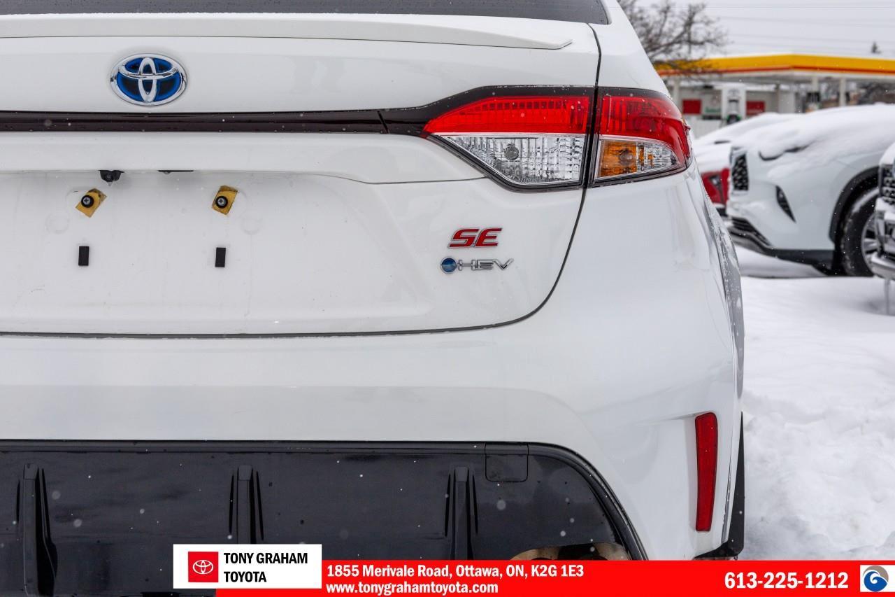 2025 Toyota Corolla Hybrid SE Photo