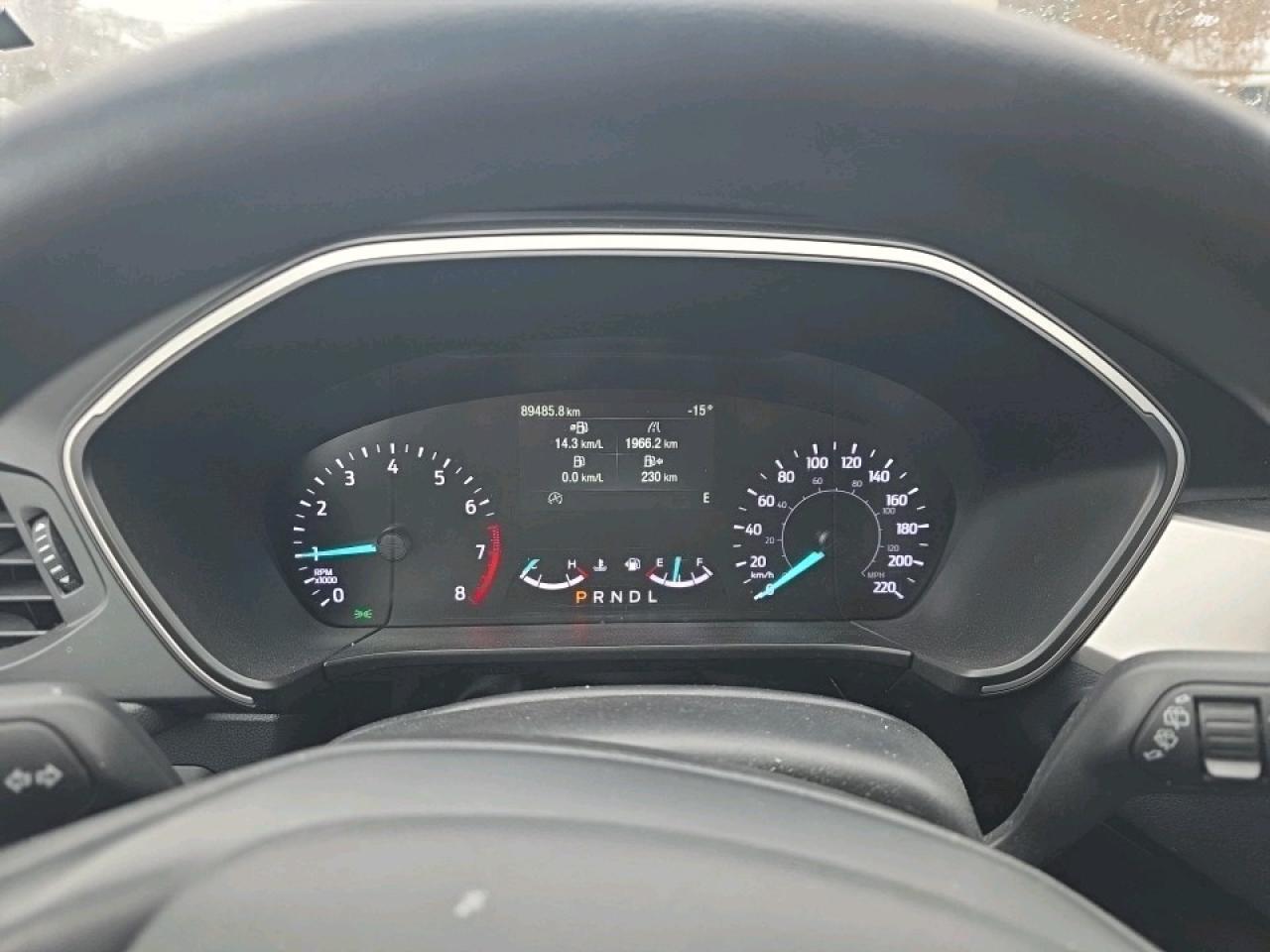 2020 Ford Escape SE AWD Photo