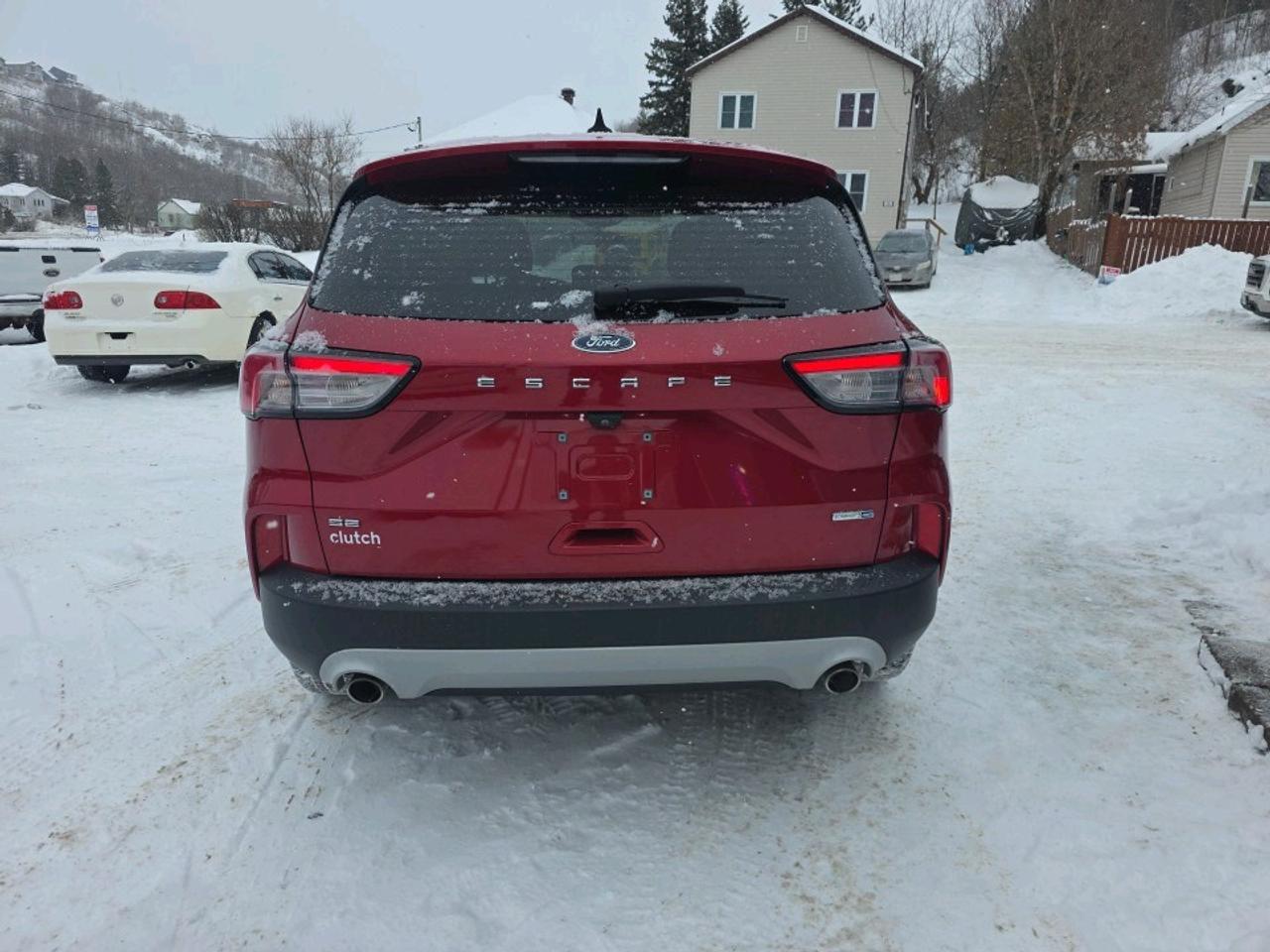 2020 Ford Escape SE AWD Photo3