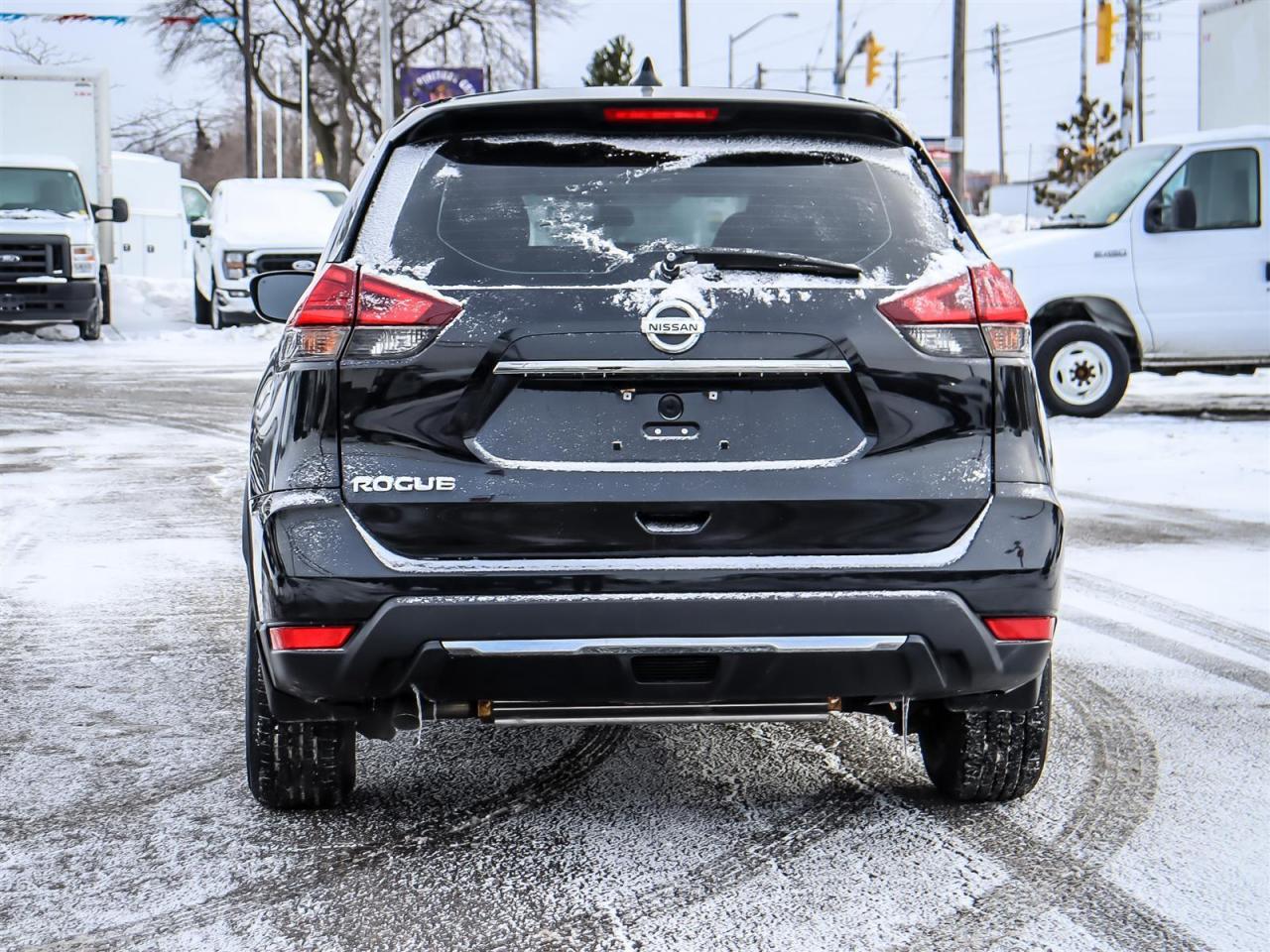 2017 Nissan Rogue S Photo