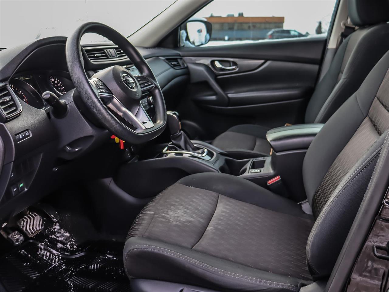 2017 Nissan Rogue S Photo