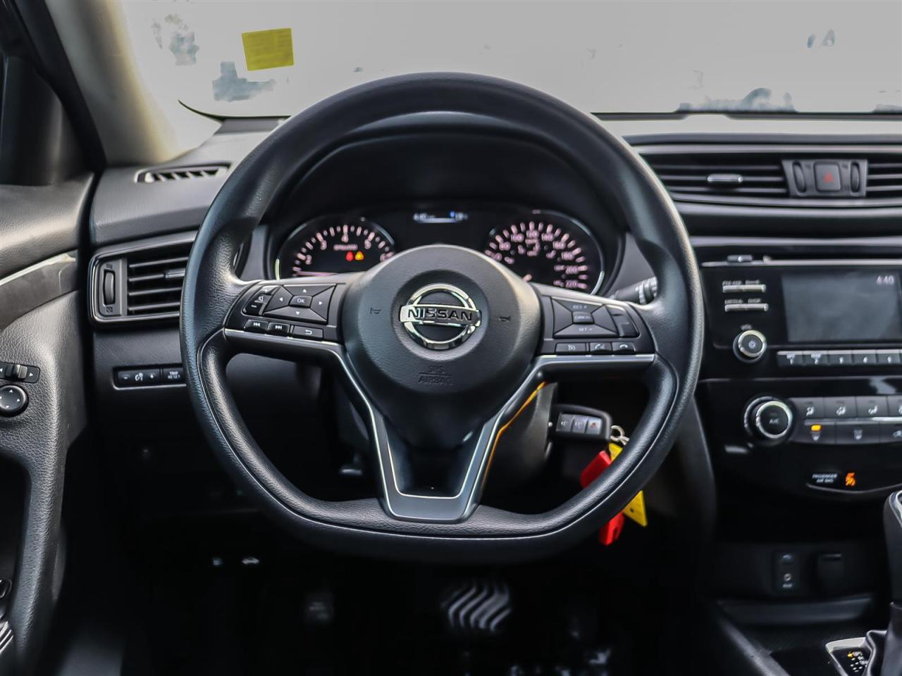 2017 Nissan Rogue S Photo