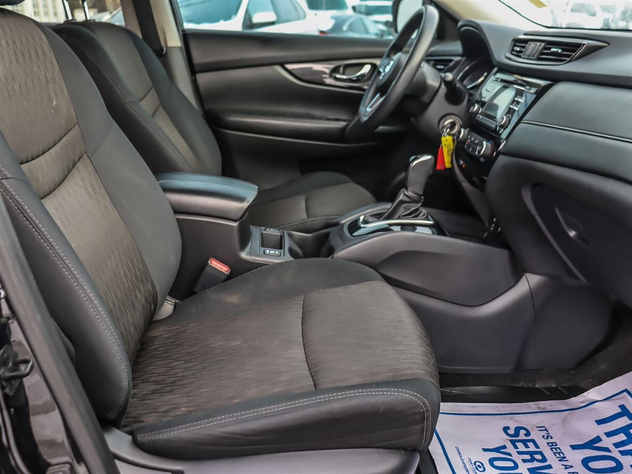 2017 Nissan Rogue S Photo