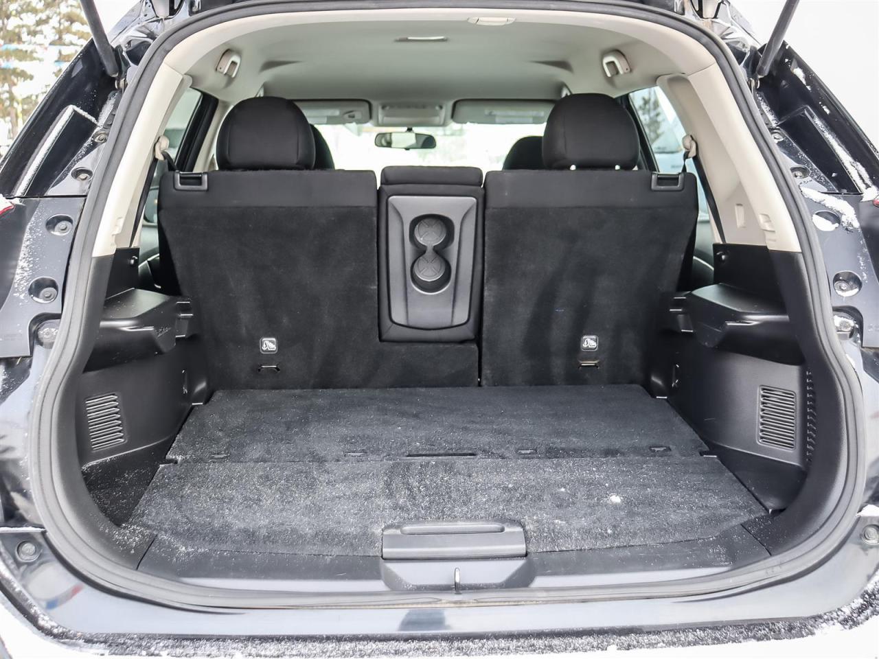 2017 Nissan Rogue S Photo