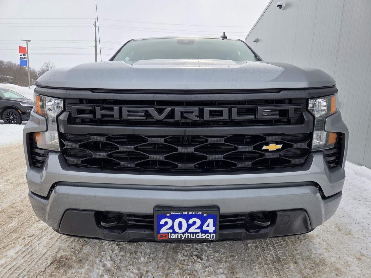 2024 Chevrolet Silverado 1500 Custom One Owner | Convenience Package | Black 20" Wheels Photo2