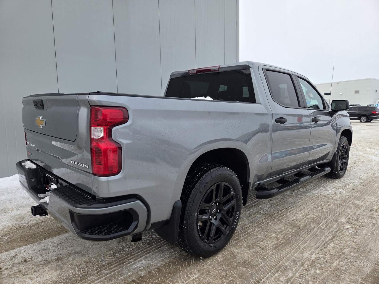 2024 Chevrolet Silverado 1500 Custom One Owner | Convenience Package | Black 20" Wheels Photo