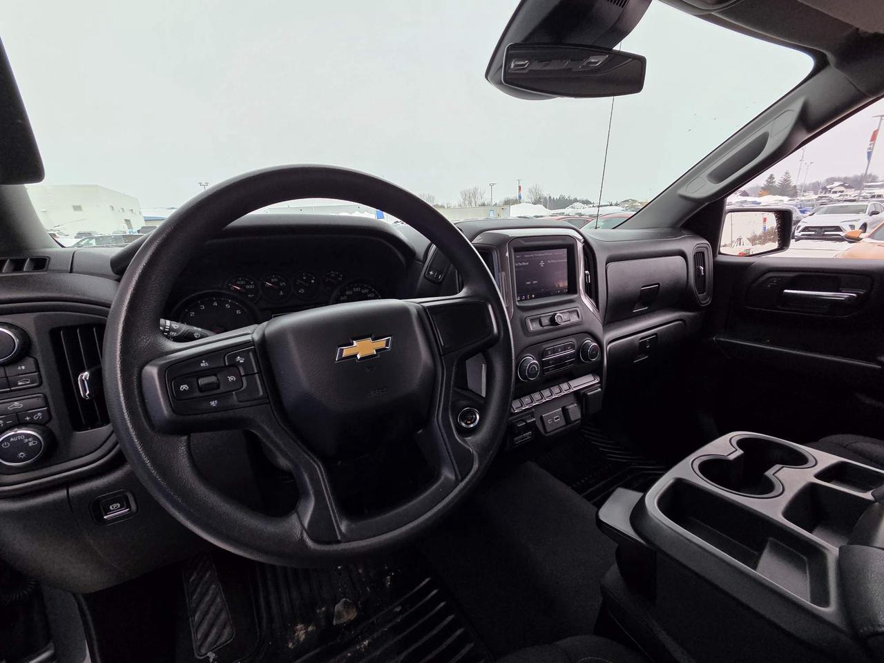 2024 Chevrolet Silverado 1500 Custom One Owner | Convenience Package | Black 20" Wheels Photo