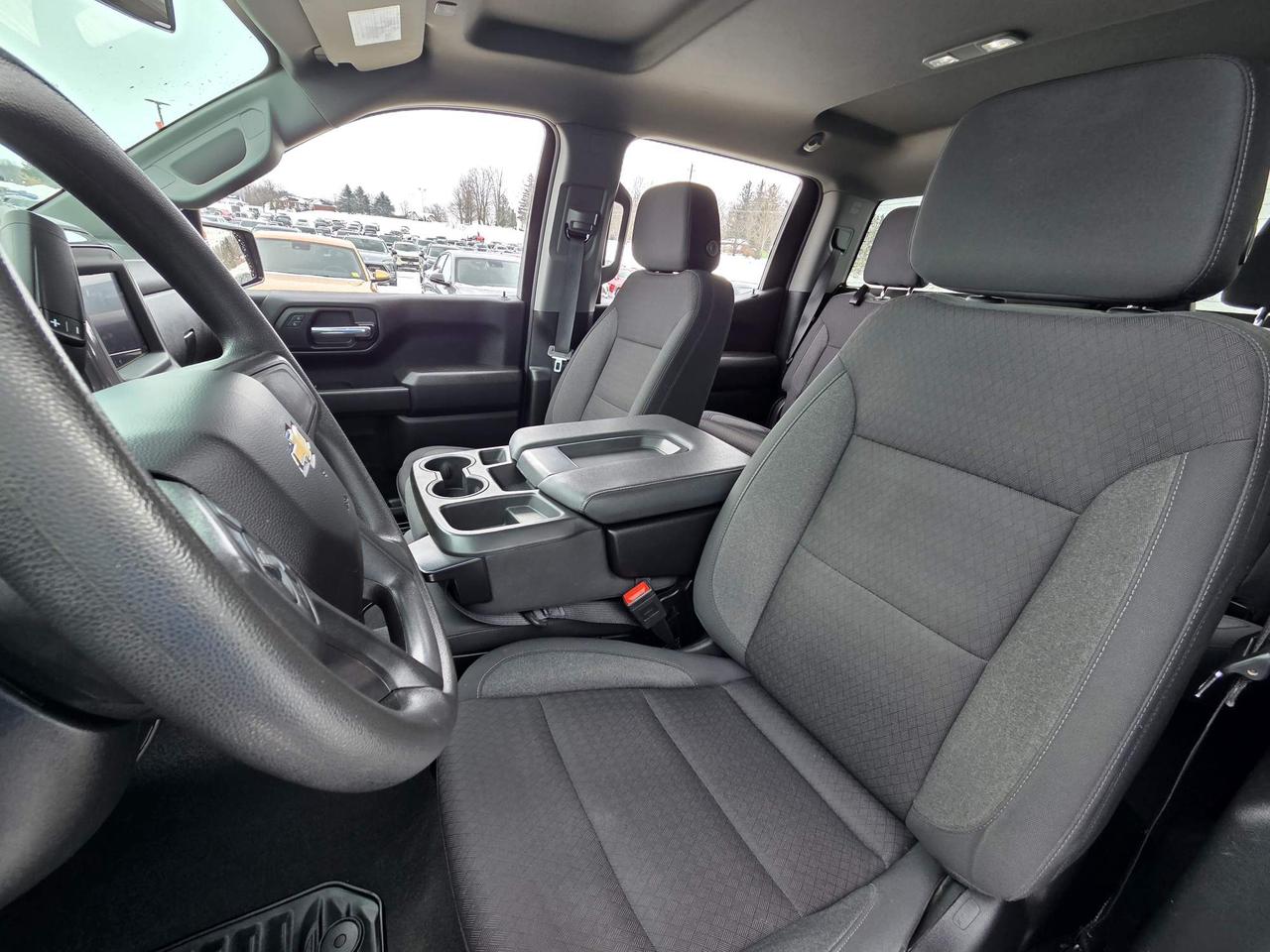 2024 Chevrolet Silverado 1500 Custom One Owner | Convenience Package | Black 20" Wheels Photo