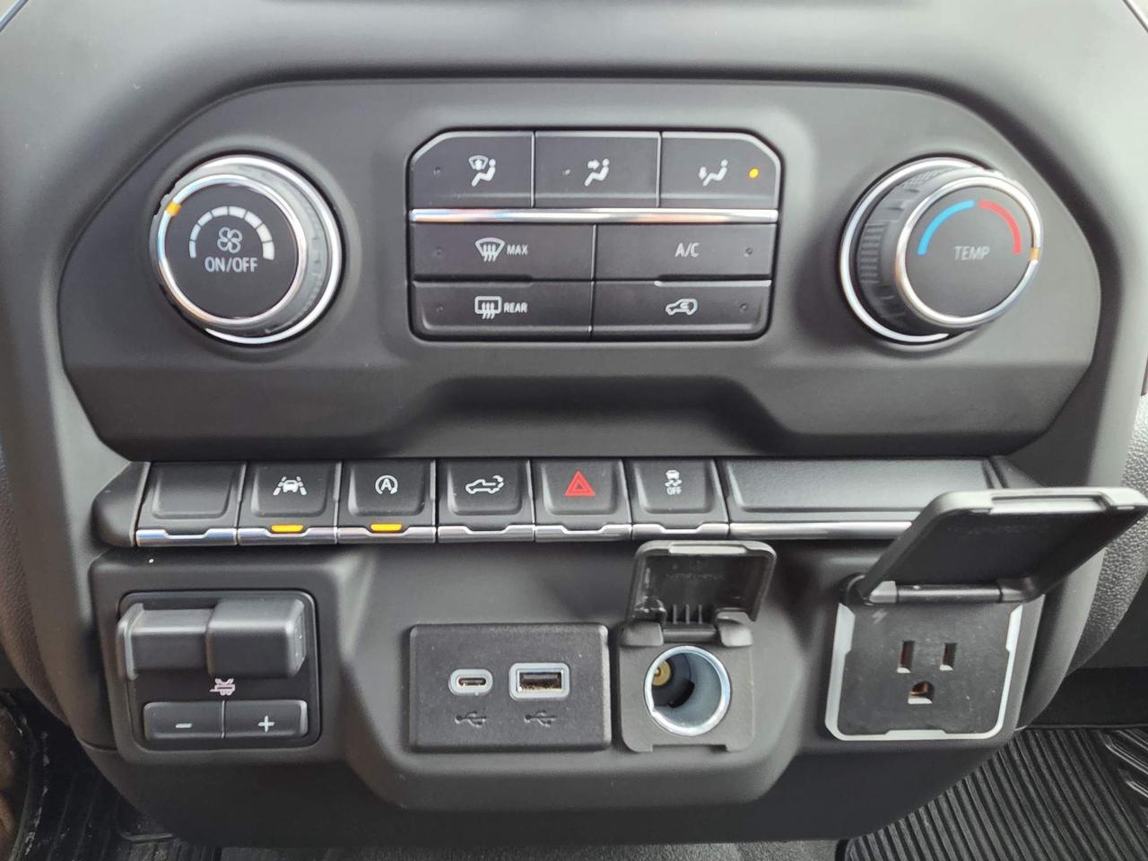 2024 Chevrolet Silverado 1500 Custom One Owner | Convenience Package | Black 20" Wheels Photo