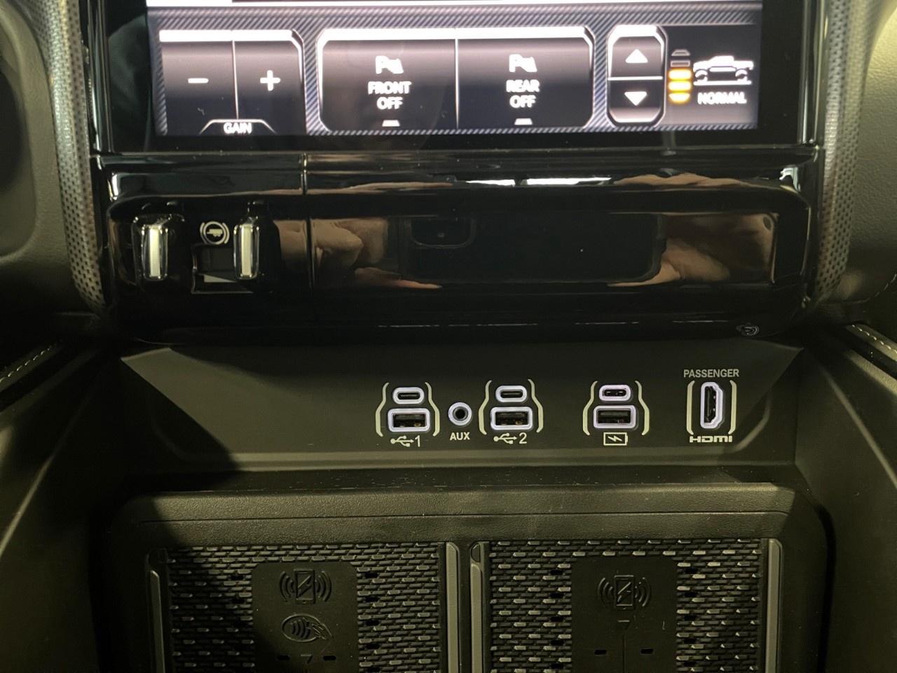 13481383