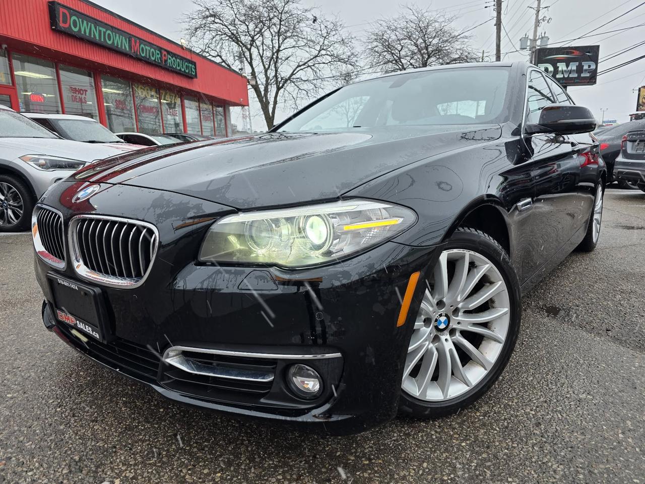 2015 BMW 5 Series 528i xDrive AWD Photo1