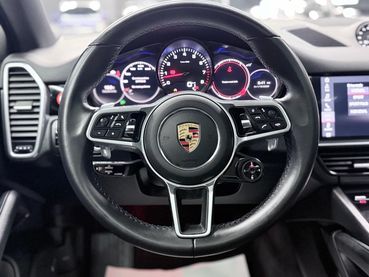 2020 Porsche Cayenne COUPE|NAV|BACKUP|360CAM|BSM|LKA|FCW|CHRONO|PANO| Photo