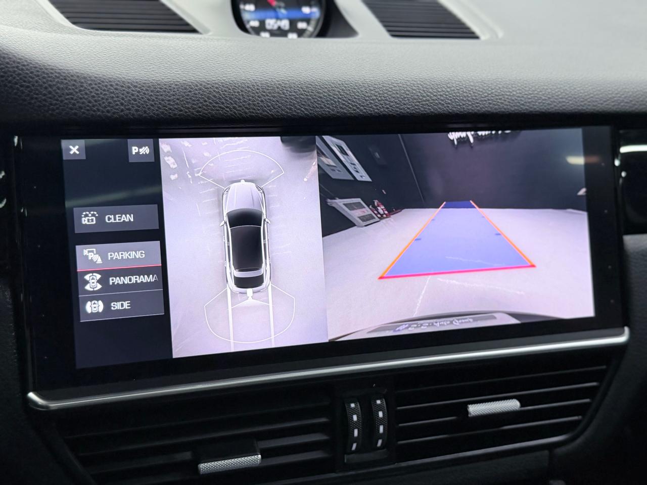 2020 Porsche Cayenne COUPE|NAV|BACKUP|360CAM|BSM|LKA|FCW|CHRONO|PANO| Photo