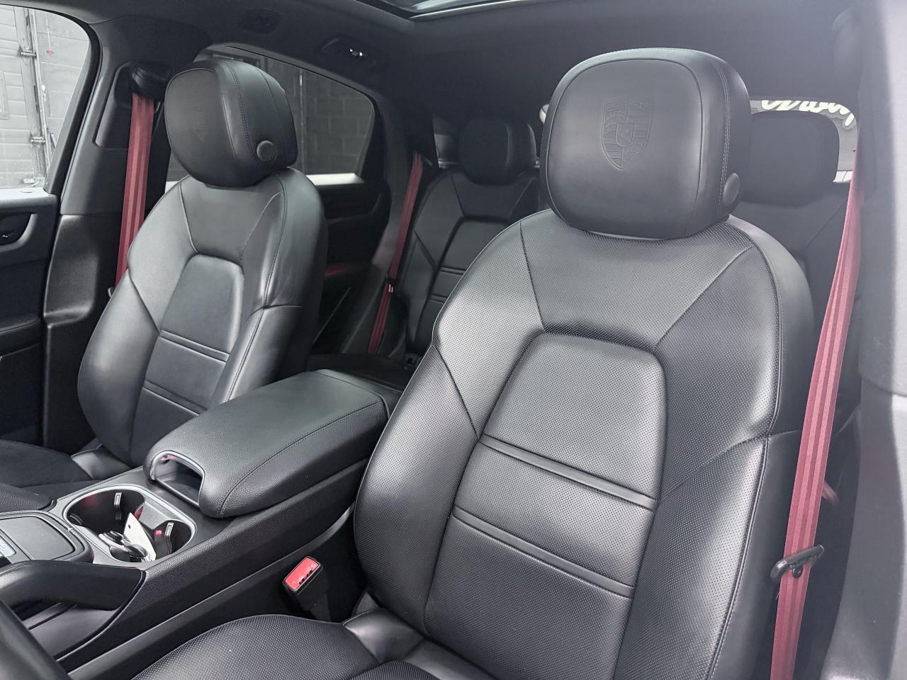 2020 Porsche Cayenne COUPE|NAV|BACKUP|360CAM|BSM|LKA|FCW|CHRONO|PANO| Photo