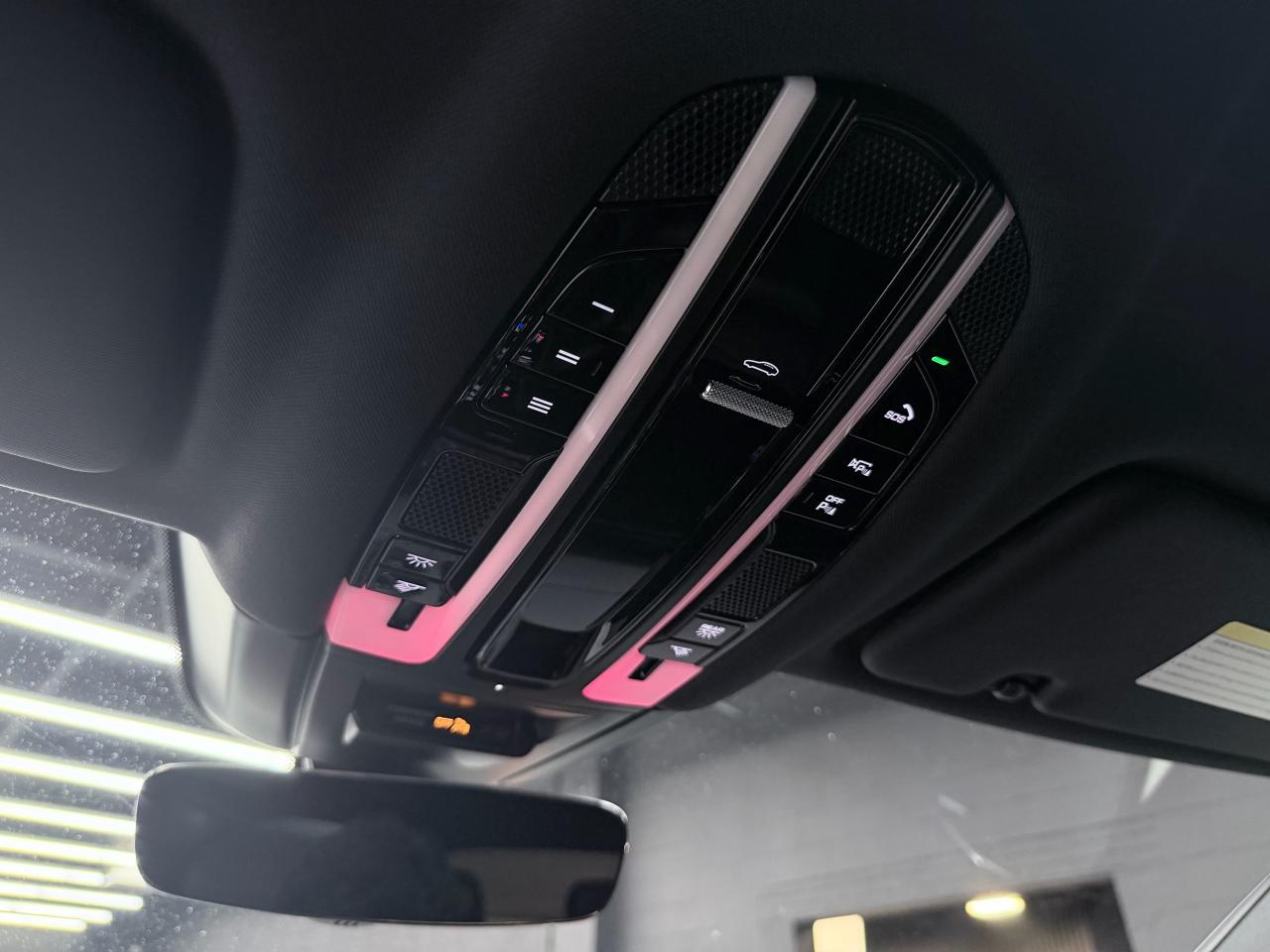 2020 Porsche Cayenne COUPE|NAV|BACKUP|360CAM|BSM|LKA|FCW|CHRONO|PANO| Photo