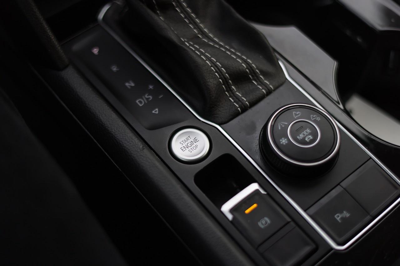 2022 Volkswagen Atlas Highline 3.6 FSI 4MOTION Photo