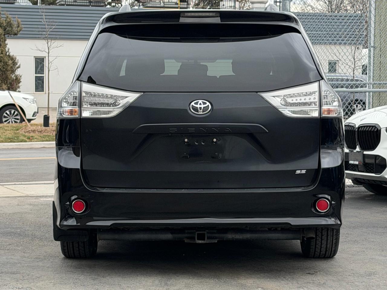 2015 Toyota Sienna SE DVD'S|NAVI|SUNROOF|LEATHER Photo