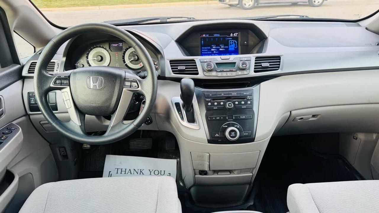 2013 Honda Odyssey EX - Photo #3