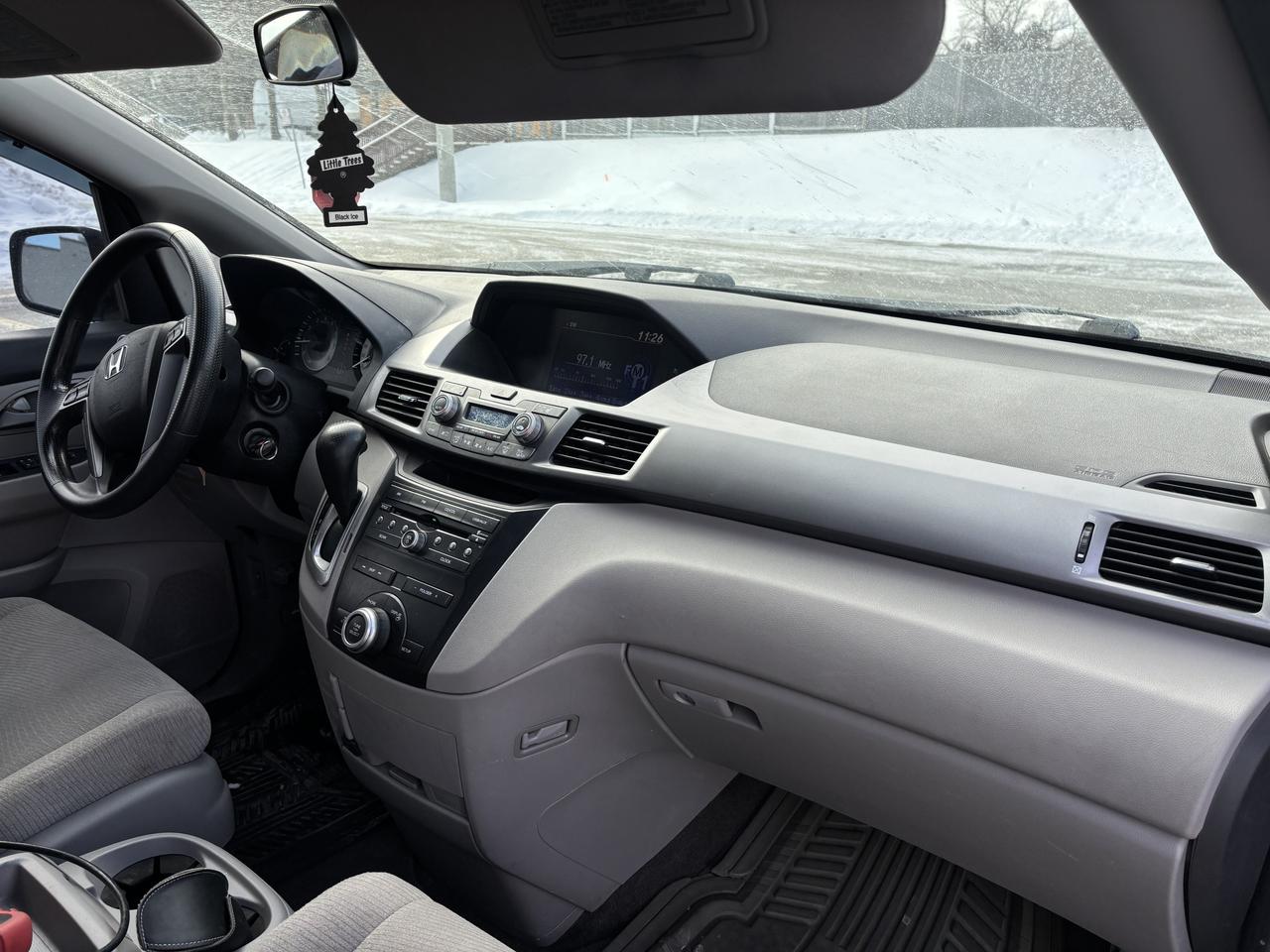 2013 Honda Odyssey EX - Photo #8