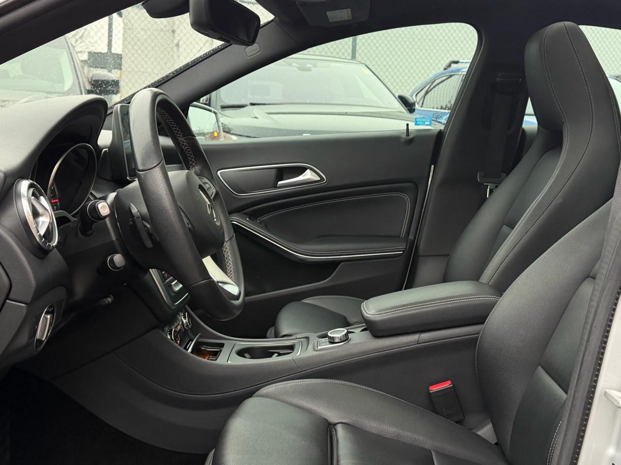 2017 Mercedes-Benz CLA-Class CLA 250 Photo4