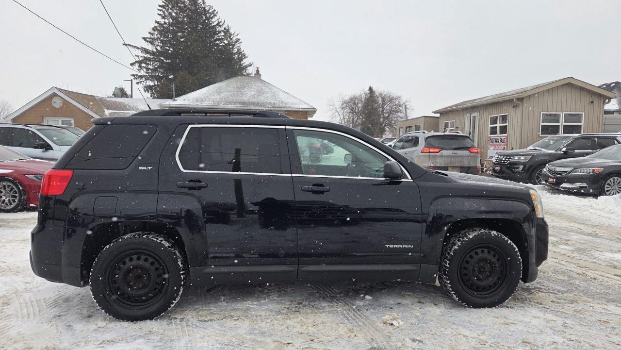 2012 GMC Terrain SLT, LEATHER, LOADED, 195KMS, CERTIFIED Photo