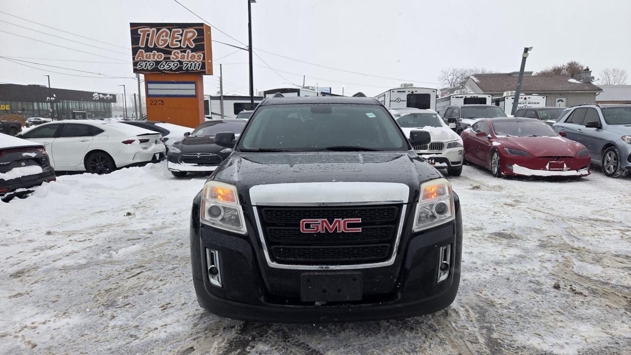 2012 GMC Terrain SLT, LEATHER, LOADED, 195KMS, CERTIFIED Photo