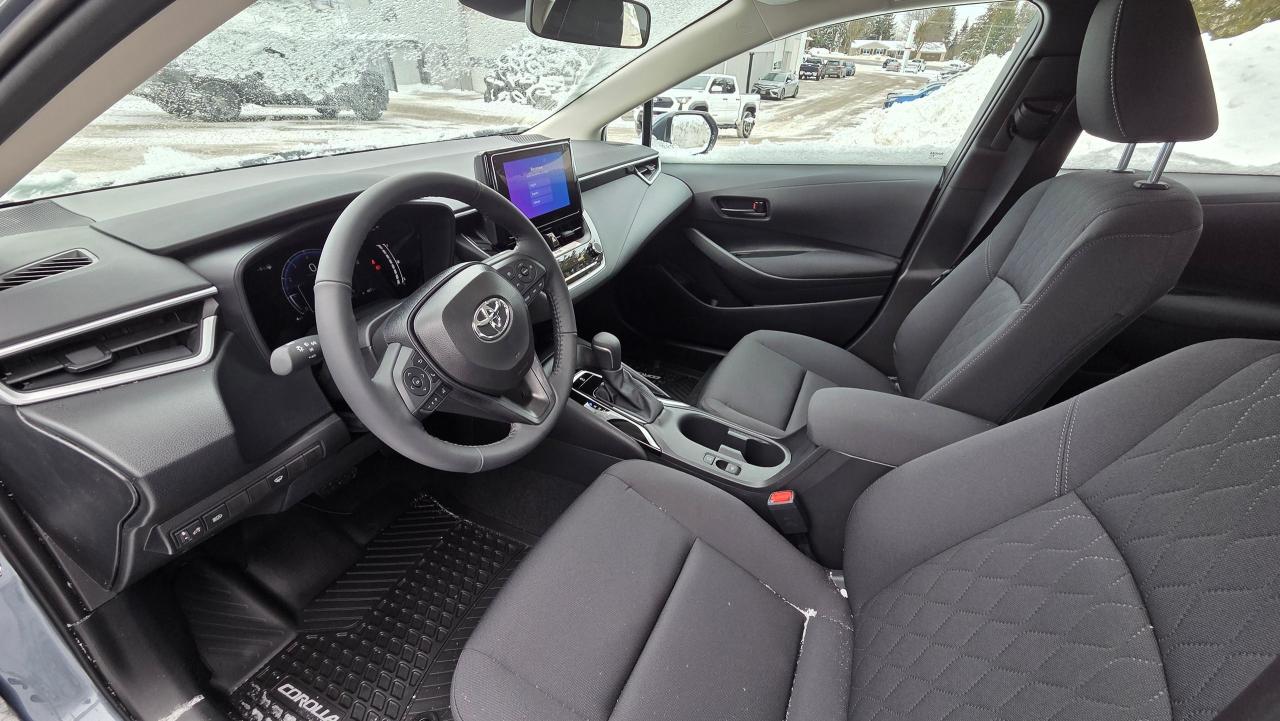 2026 Toyota Corolla LE Photo