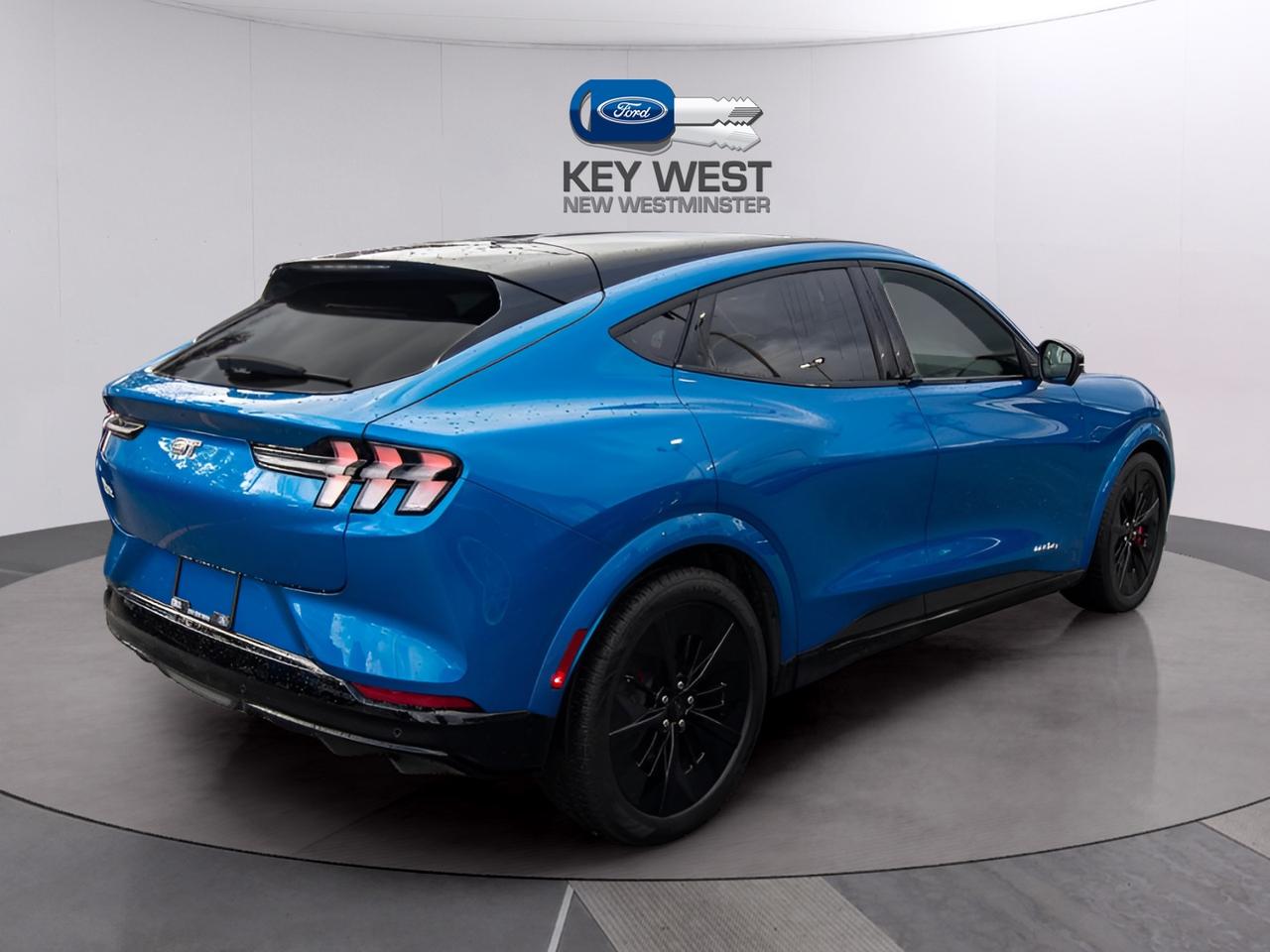 2025 Ford Mustang Mach-E GT AWD Extended Range Battery Photo3