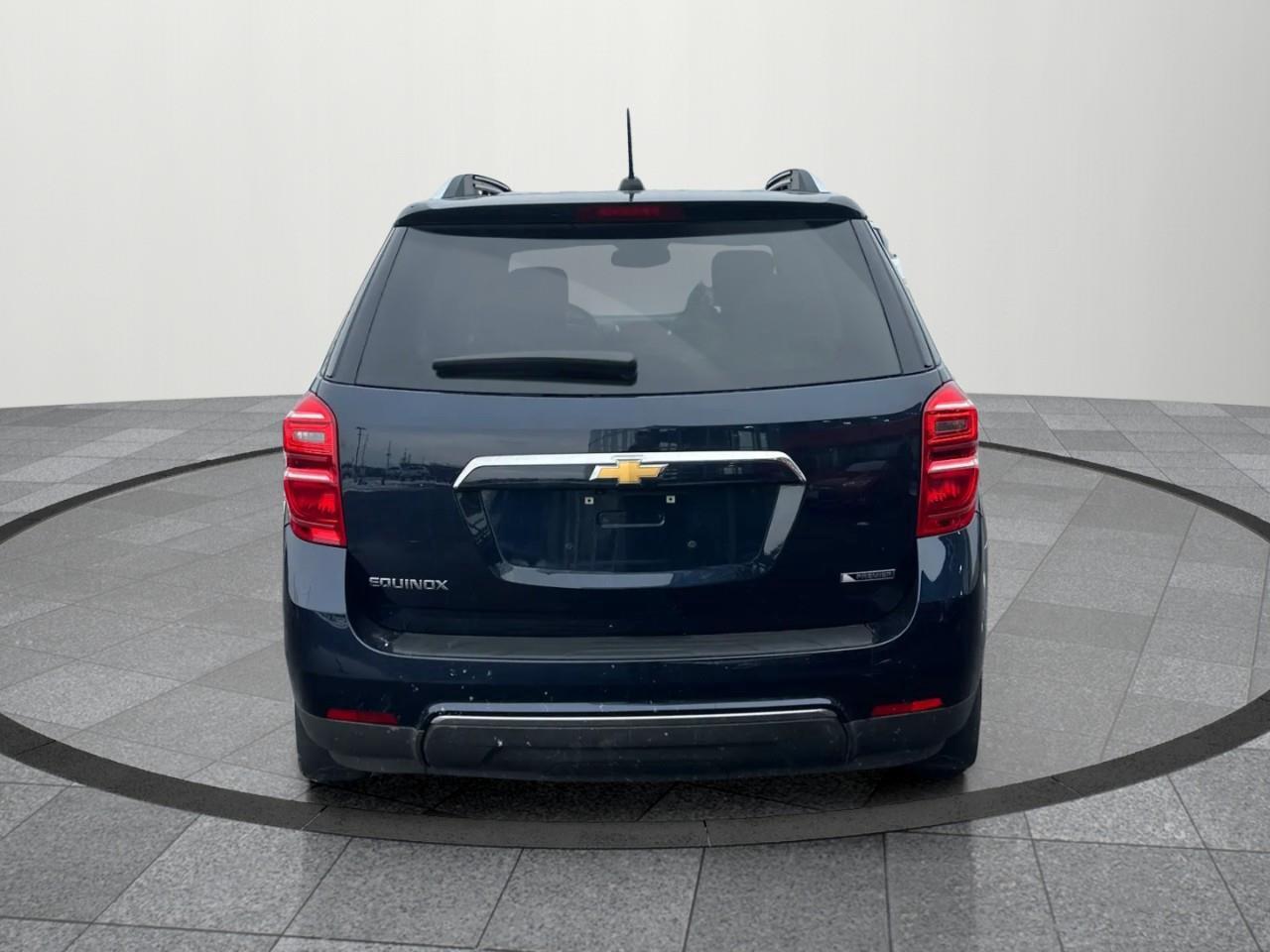 2017 Chevrolet Equinox Premier Front-Wheel Drive Photo