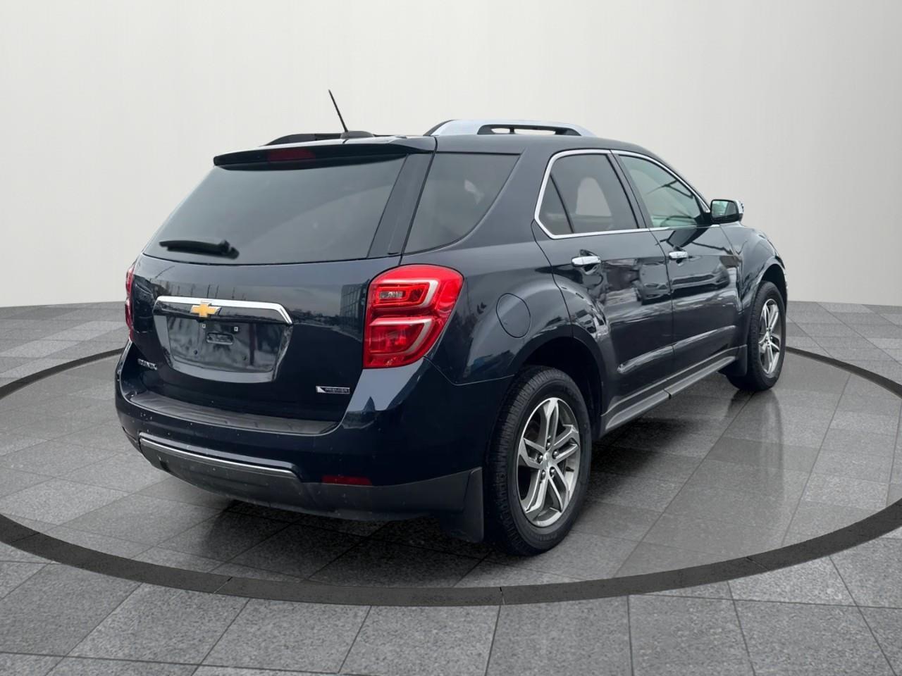 2017 Chevrolet Equinox Premier Front-Wheel Drive Photo