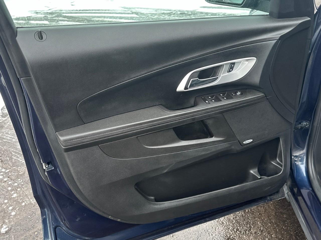 2017 Chevrolet Equinox Premier Front-Wheel Drive Photo