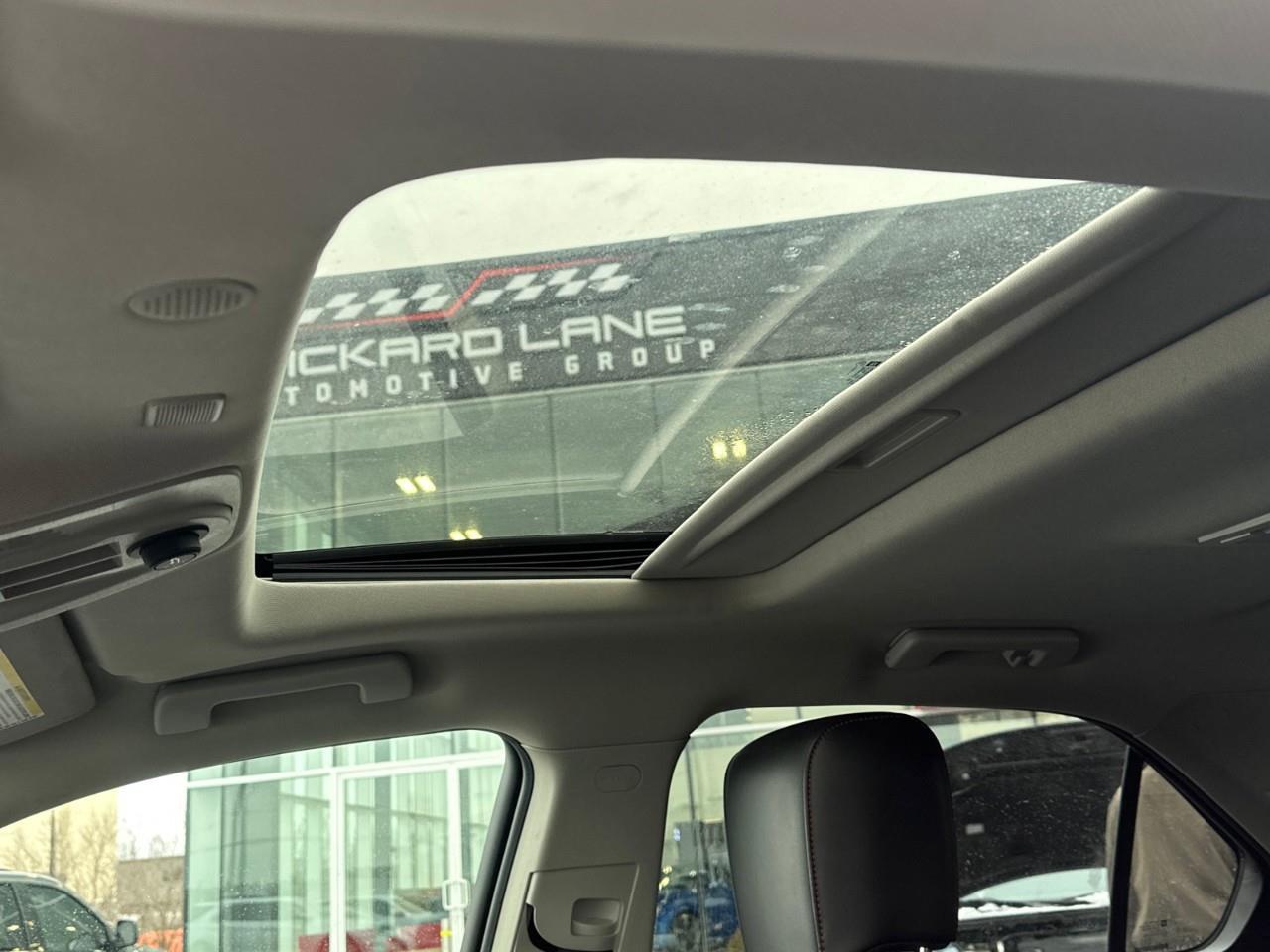 2017 Chevrolet Equinox Premier Front-Wheel Drive Photo