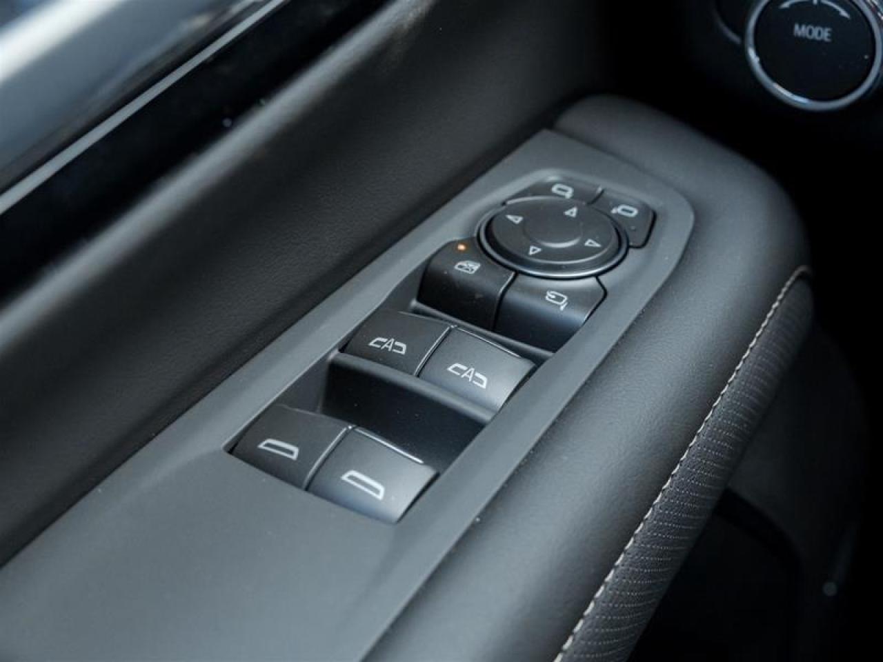 2026 Chevrolet Suburban Premier 4dr 4x4 Photo