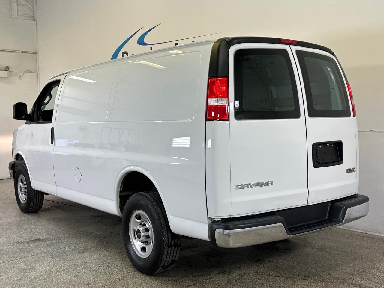 2023 GMC Savana 2500 Work Van Rear-Wheel Drive Cargo Van Photo