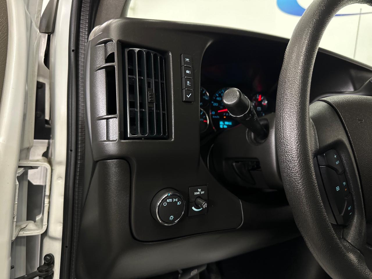 2023 GMC Savana 2500 Work Van Rear-Wheel Drive Cargo Van Photo