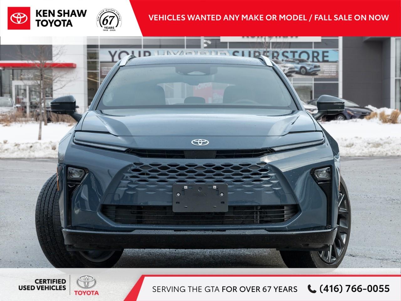 2025 Toyota Crown Signia Limited 4dr All-Wheel Drive Photo