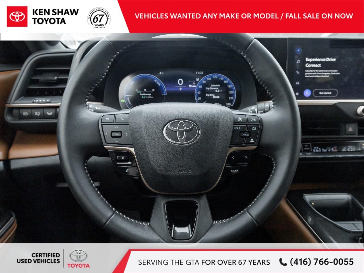 2025 Toyota Crown Signia Limited 4dr All-Wheel Drive Photo