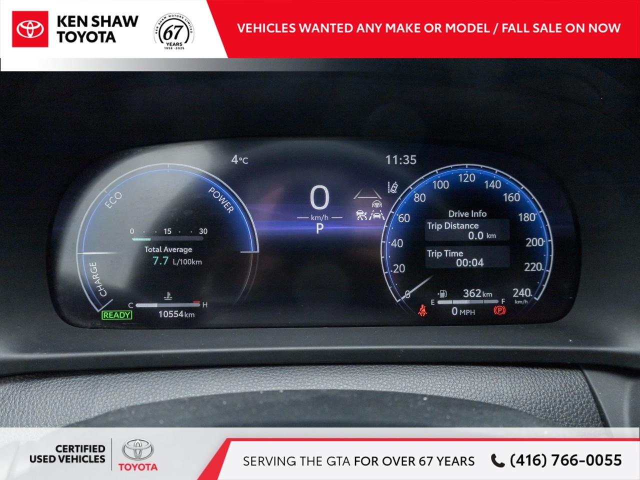 2025 Toyota Crown Signia Limited 4dr All-Wheel Drive Photo