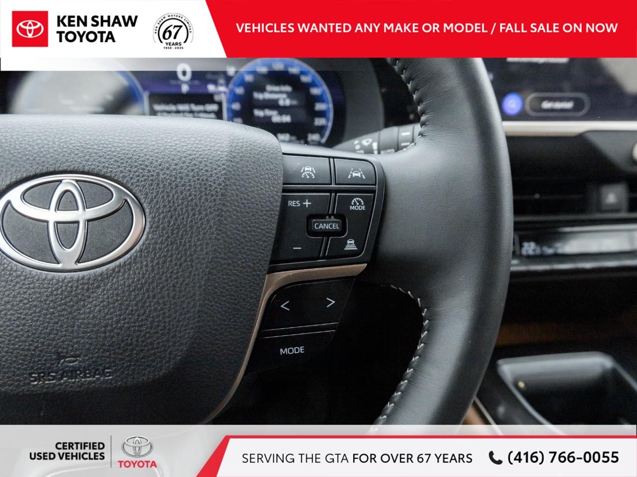 2025 Toyota Crown Signia Limited 4dr All-Wheel Drive Photo