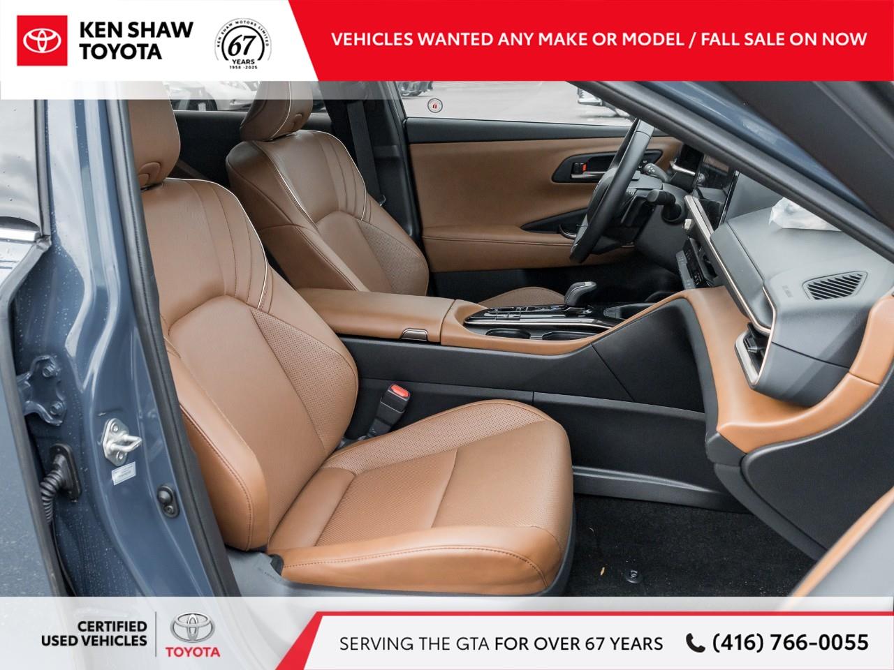 2025 Toyota Crown Signia Limited 4dr All-Wheel Drive Photo