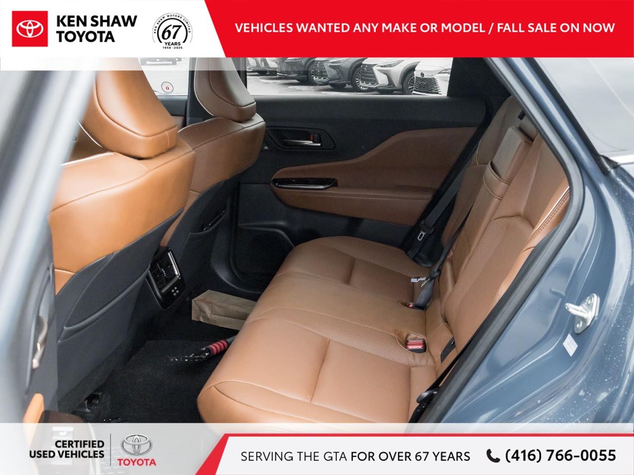 2025 Toyota Crown Signia Limited 4dr All-Wheel Drive Photo