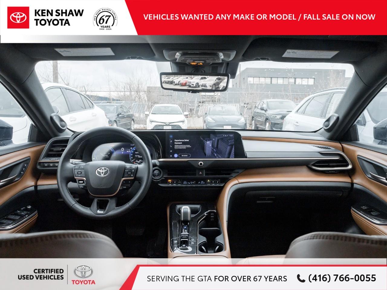 2025 Toyota Crown Signia Limited 4dr All-Wheel Drive Photo