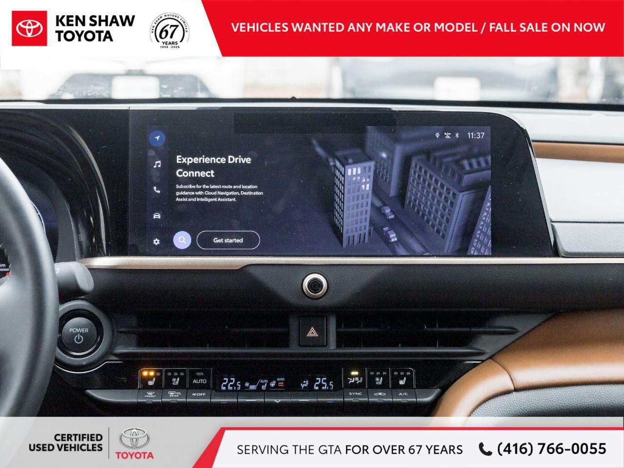 2025 Toyota Crown Signia Limited 4dr All-Wheel Drive Photo