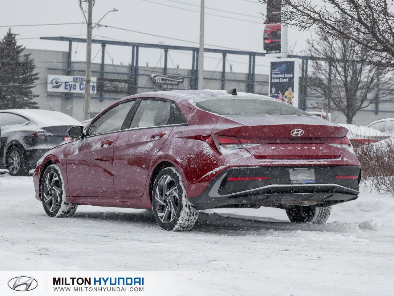 2025 Hyundai Elantra Preferred w/Tech Pkg 4dr Sedan Photo