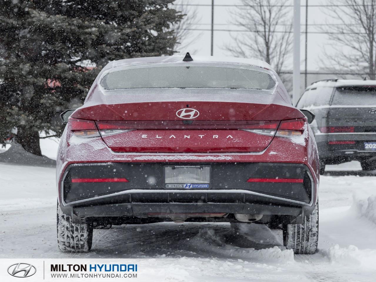 2025 Hyundai Elantra Preferred w/Tech Pkg 4dr Sedan Photo