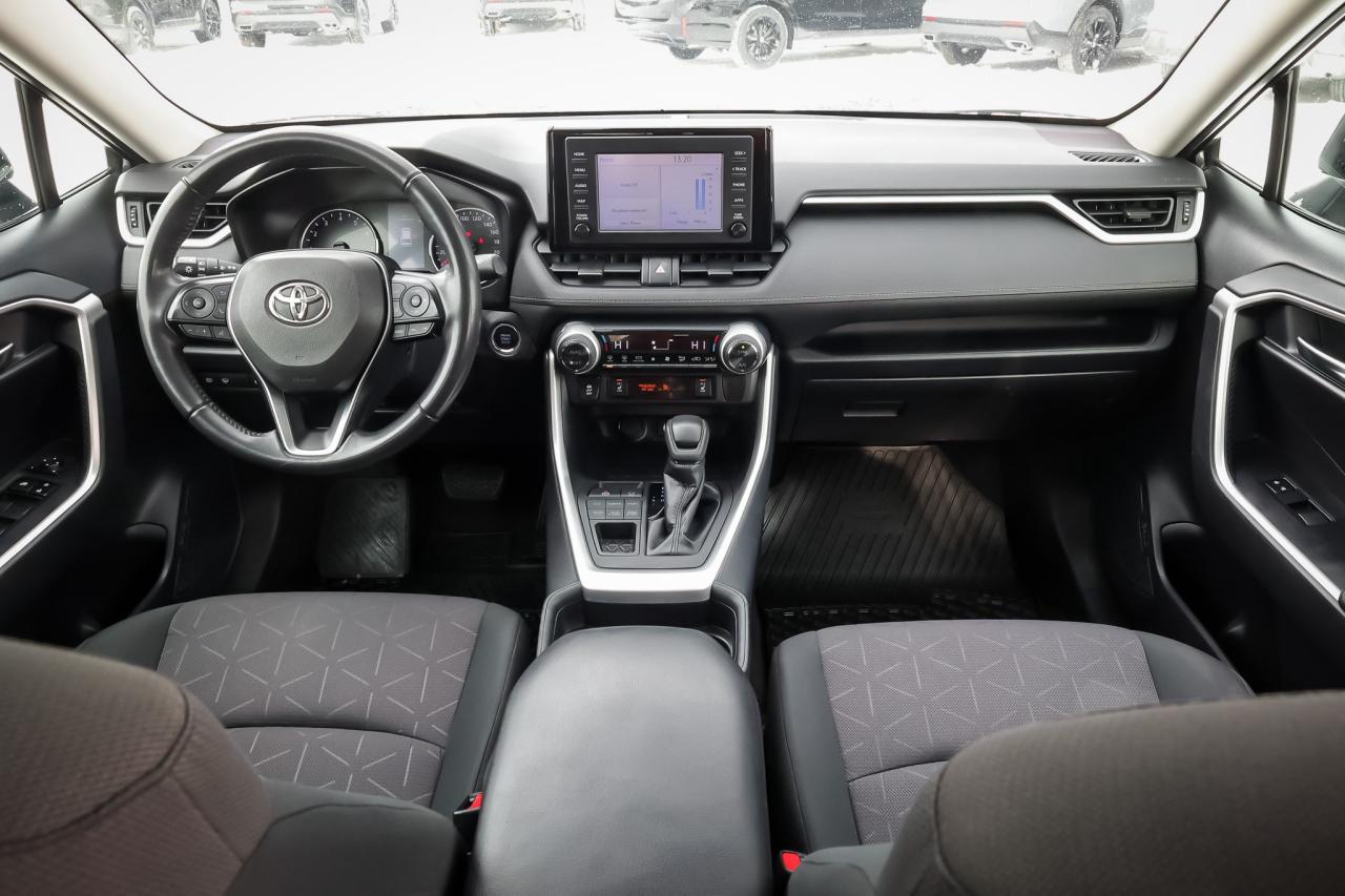 2019 Toyota RAV4 XLE 4dr All-wheel Drive Photo