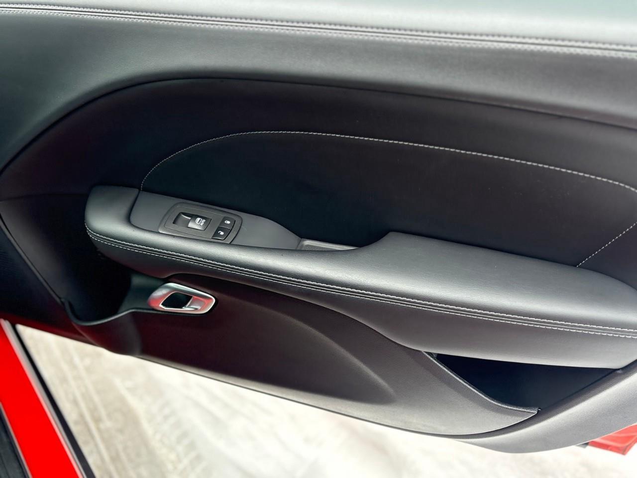 2023 Dodge Challenger R/T 2dr Rear-Wheel Drive Coupe Photo