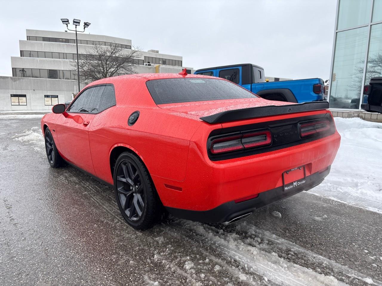 2023 Dodge Challenger R/T 2dr Rear-Wheel Drive Coupe Photo