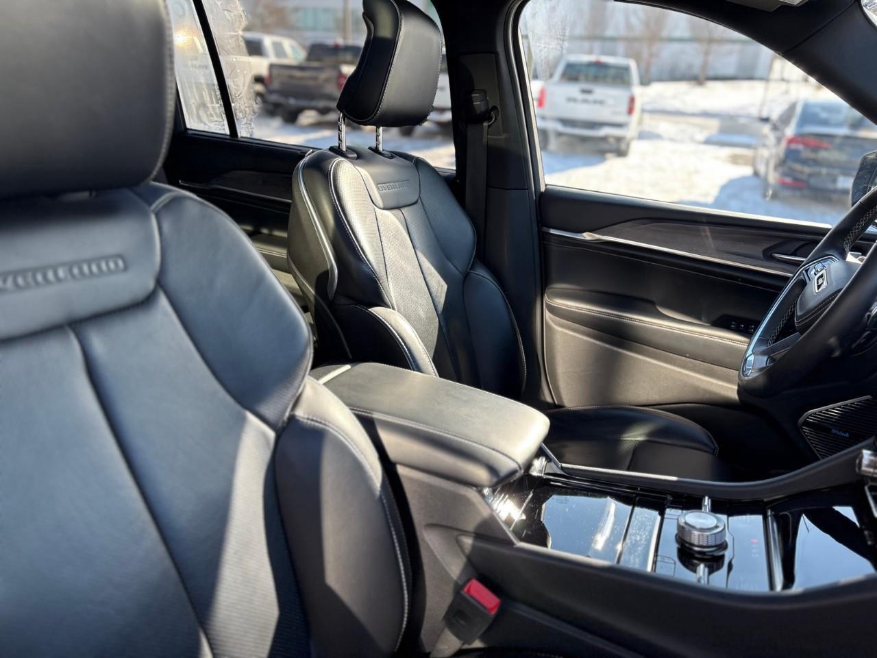 2022 Jeep Grand Cherokee L Overland 4dr 4x4 Photo