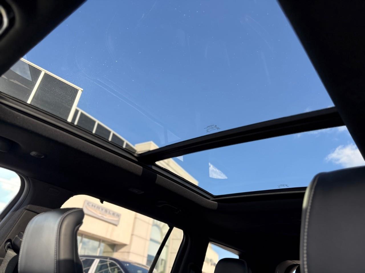 2022 Jeep Grand Cherokee L Overland 4dr 4x4 Photo